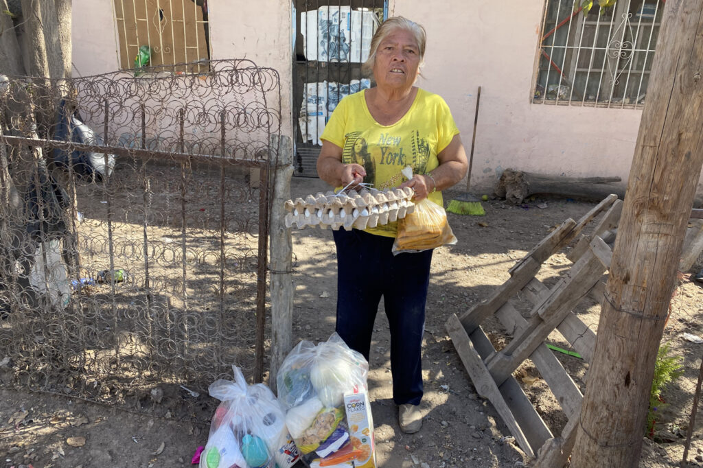 Sol y Luz Volunteers